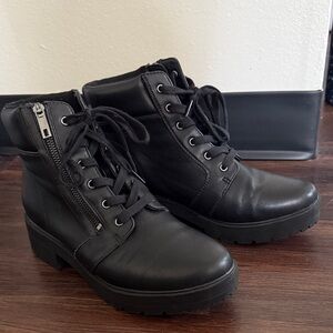 SOUL Naturalizer Black Combat Boots